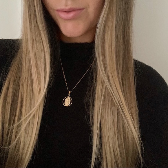 Virgin Mary Necklace | 18k Gold Filled - Picture 2 of 6